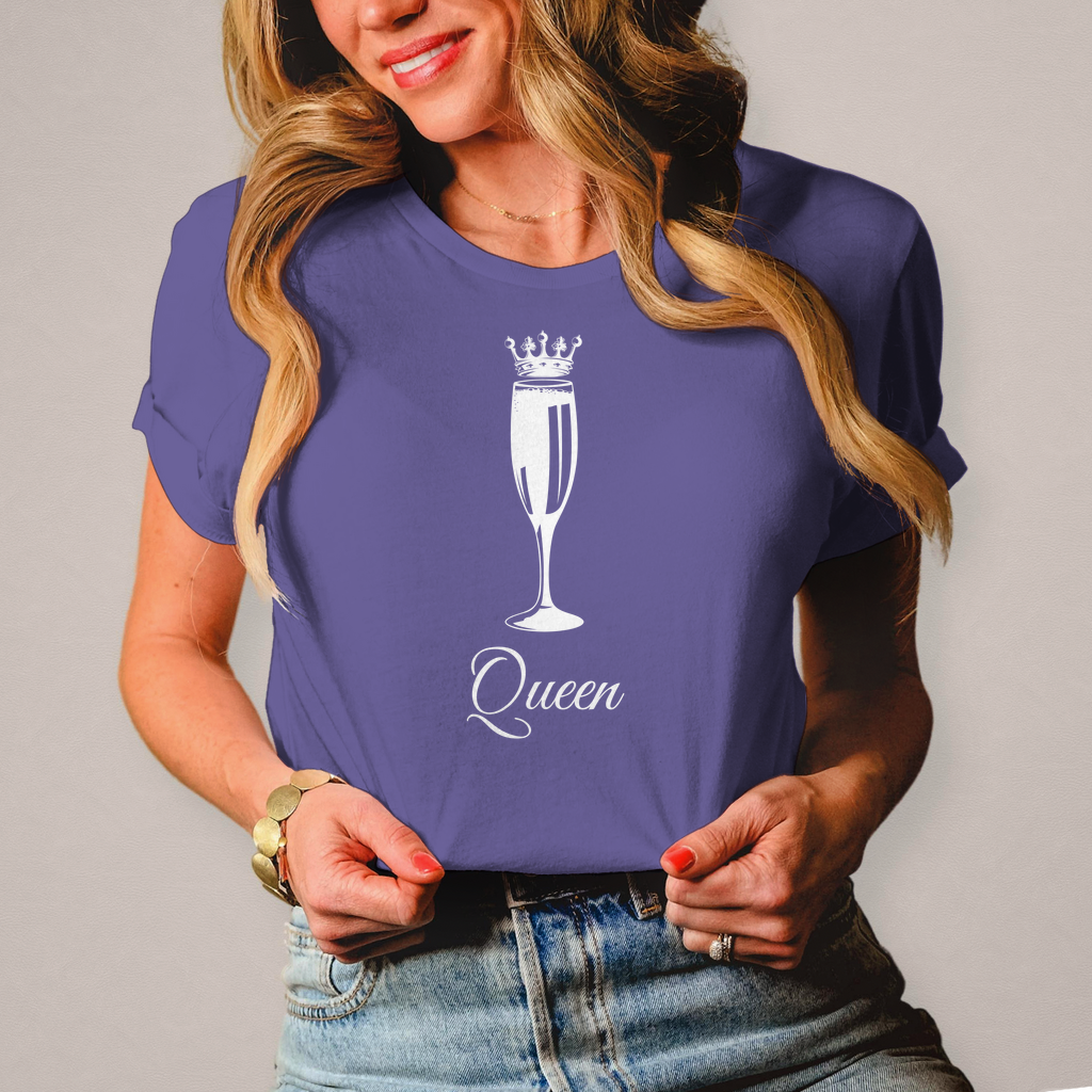 Premium T-Shirt "Queen" (Woman)