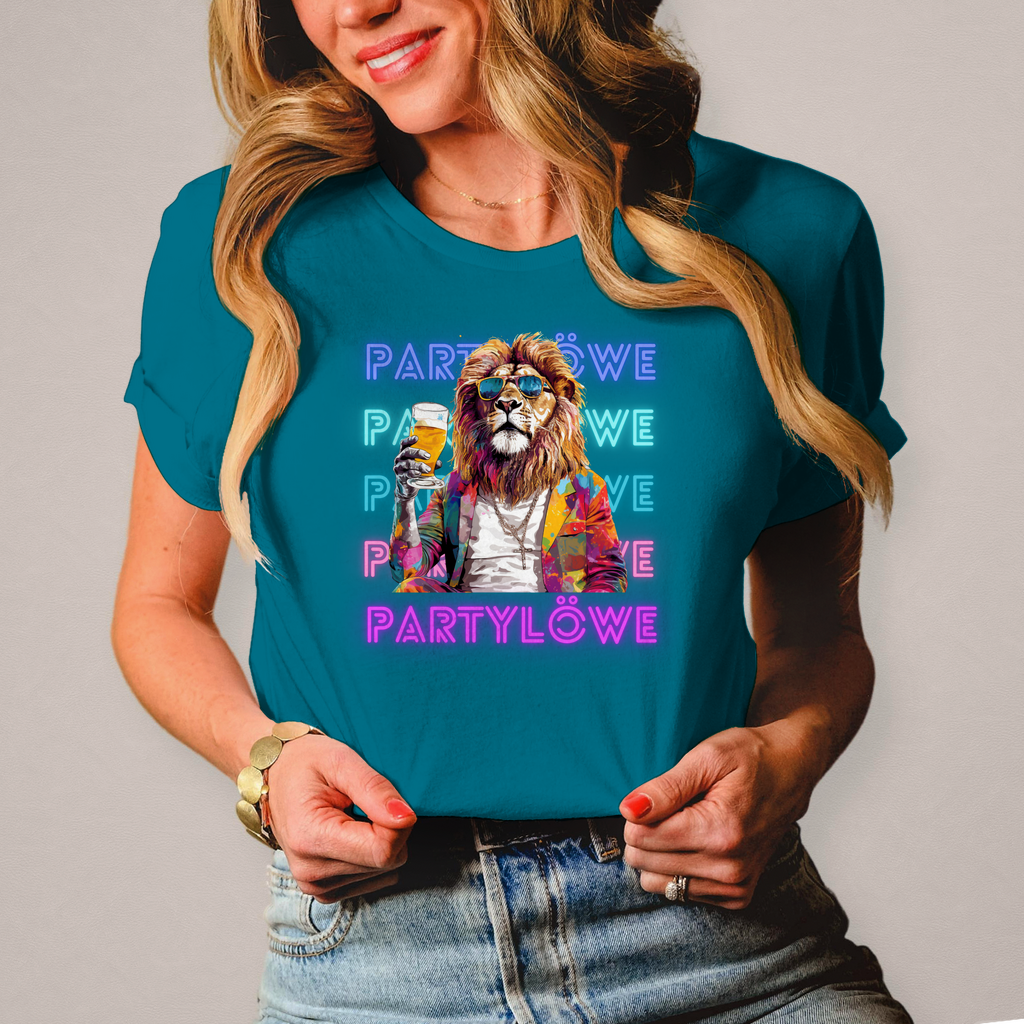 Premium T-Shirt "Partylöwe" (Woman)