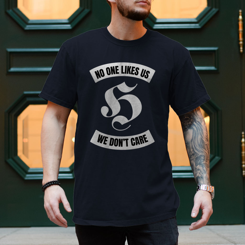 Premium T-Shirt "Hooligans - We don´t care"